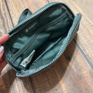 nwt lulu lemon everywhere belt bag teal